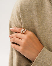 Load image into Gallery viewer, La Donna Ring