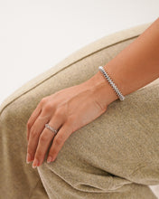 Load image into Gallery viewer, Chiara Ring in White Gold