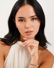 Load image into Gallery viewer, Chiara Bangle in White Gold