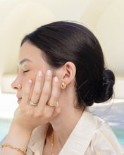 Load image into Gallery viewer, Cassia Tricolor Knot Earrings