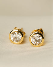 Load image into Gallery viewer, Essential Diamond Round Solitaire Bezel Earrings