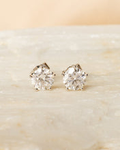Load image into Gallery viewer, Essential Diamond Round Solitaire Earrings