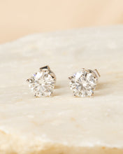 Load image into Gallery viewer, Essential Diamond Round Solitaire Earrings