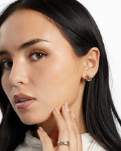 Load image into Gallery viewer, Giulia Tricolor Earrings
