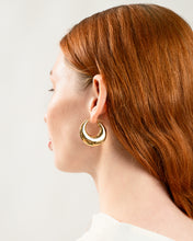 Load image into Gallery viewer, Crescent Earrings
