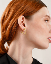 Load image into Gallery viewer, Lula Earrings in Yellow Gold
