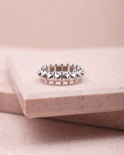 Load image into Gallery viewer, Chiara Ring in White Gold

