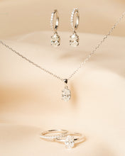 Load image into Gallery viewer, Signature Diamond Oval Brilliant Engagement Ring
