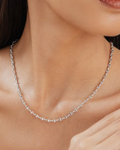 Load image into Gallery viewer, Mariner Chain Necklace in White Gold
