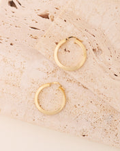Load image into Gallery viewer, Anika Earrings
