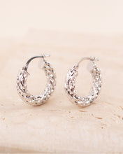 Load image into Gallery viewer, Selma Earrings (XS)
