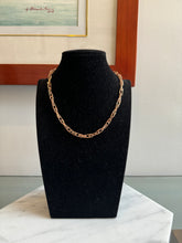 Load image into Gallery viewer, Rosalia Chain Necklace
