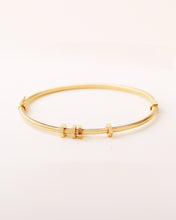 Load image into Gallery viewer, Greta Bangle

