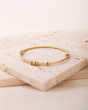 Load image into Gallery viewer, Greta Bangle
