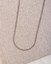 Load image into Gallery viewer, Flat Curb Chain Necklace in White Gold
