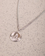 Load image into Gallery viewer, Sacred Heart and Virgin Mary Round Medal in White Gold
