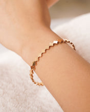 Load image into Gallery viewer, Flora Bangle
