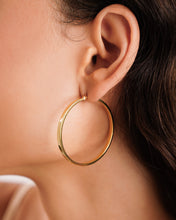 Load image into Gallery viewer, Priscilla Hoop Earrings
