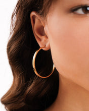 Load image into Gallery viewer, Priscilla Hoop Earrings
