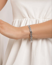 Load image into Gallery viewer, Vittoria Bracelet
