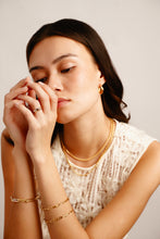 Load image into Gallery viewer, Paperclip Bracelet
