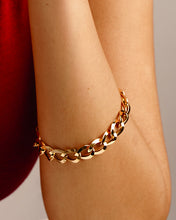 Load image into Gallery viewer, Chain Link Bracelet

