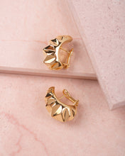 Load image into Gallery viewer, Linda Earrings
