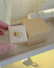 Load and play video in Gallery viewer, Money Ring
