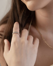 Load image into Gallery viewer, Bubble Ring in Yellow Gold
