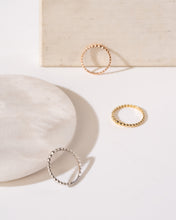 Load image into Gallery viewer, Bubble Ring in Yellow Gold
